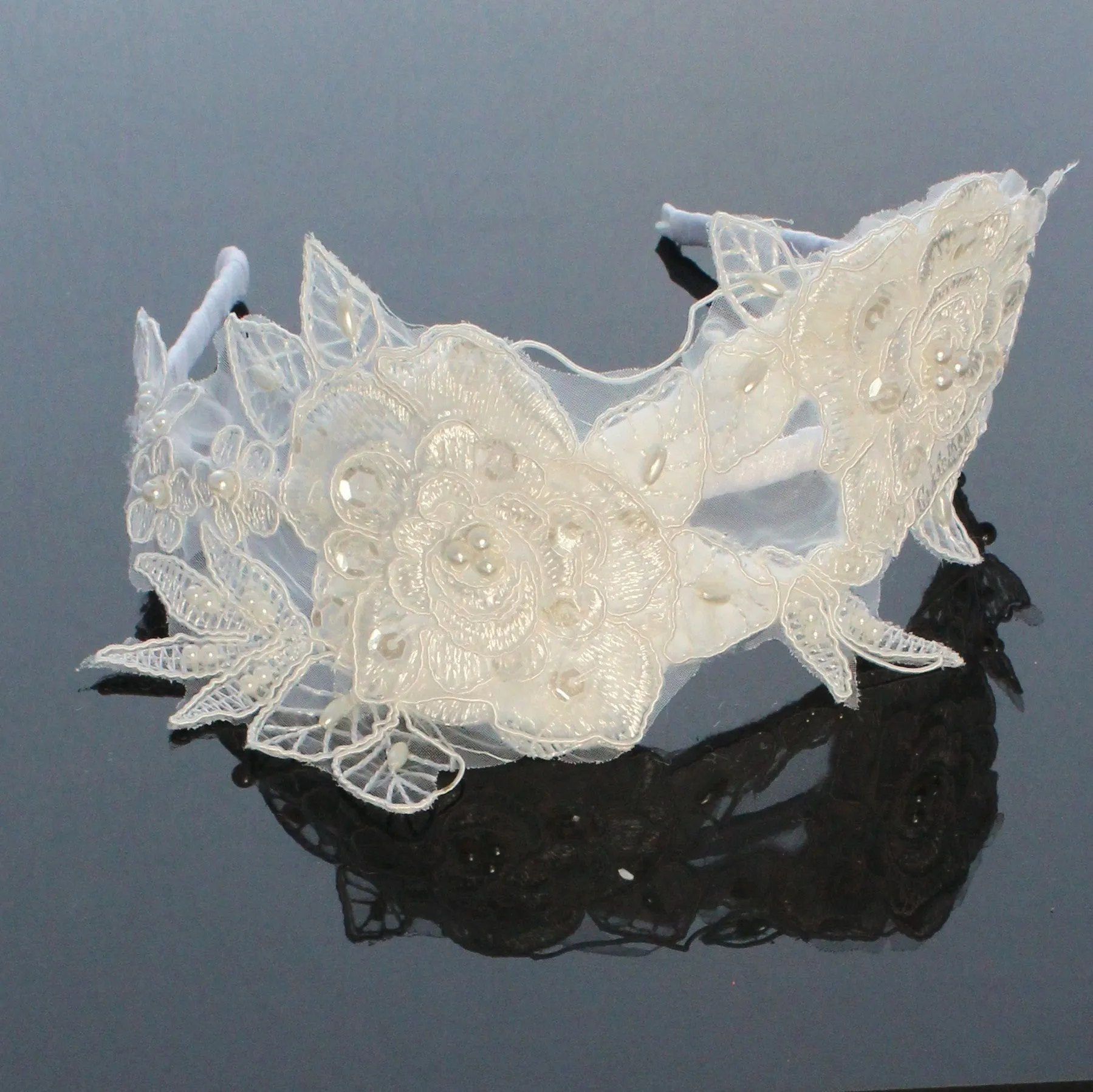 Larisa Vintage Style Headband