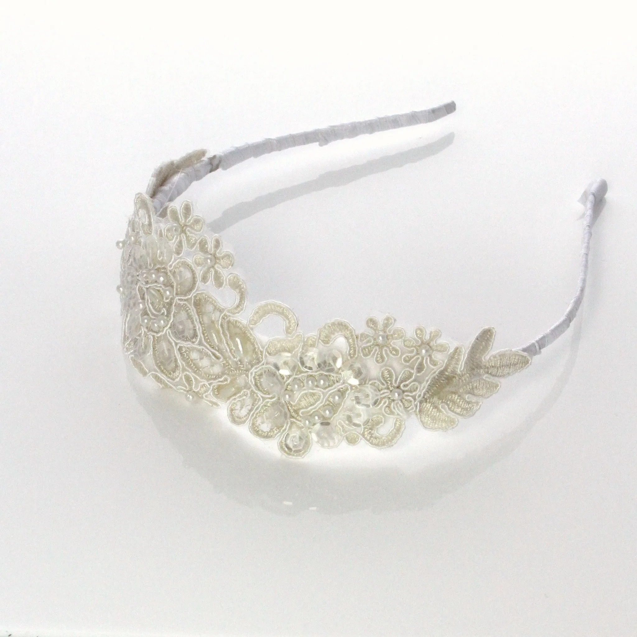Leila Vintage Style Lace Headband