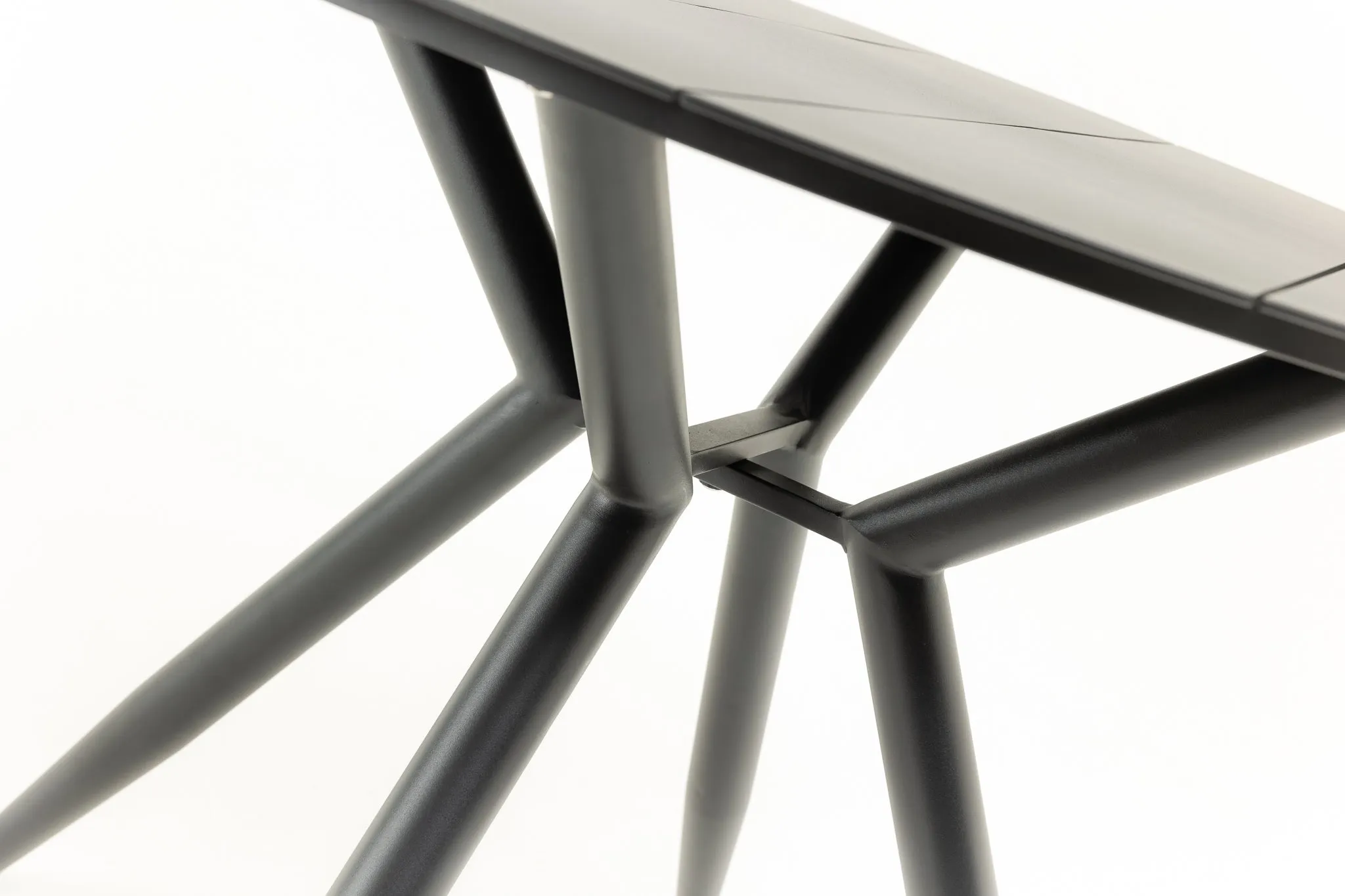 LEODOS Outdoor Bistro Table